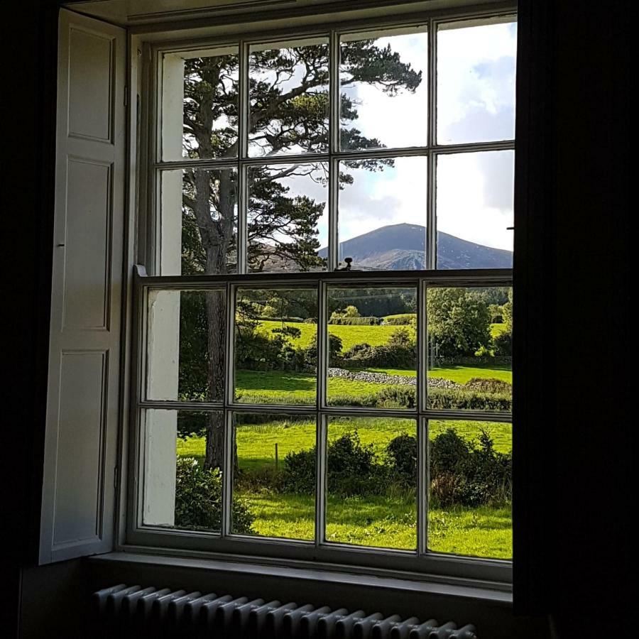 Bryansford Cottage Экстерьер фото